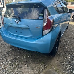 トヨタアクアGグレードの画像