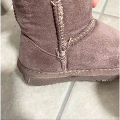 petitmainムートンブーツ14cmお譲りしますの画像