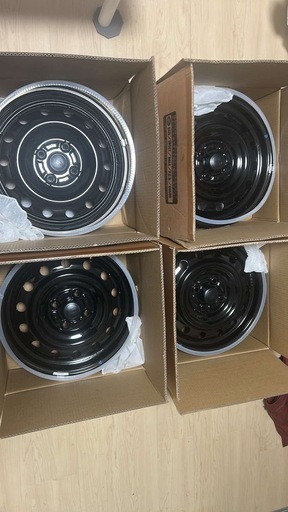 新品同様ダイハツタフト純正ホイール１５インチ黒色