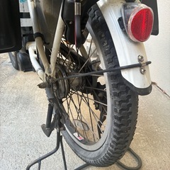 ヤマハ電動自転車　チャイルドシート付き　バッテリー大容量の画像