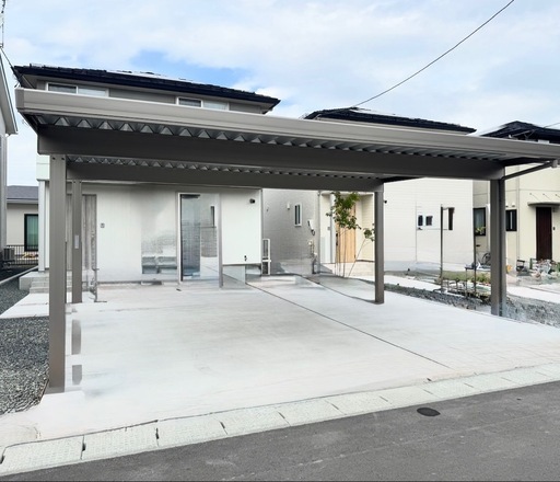 カーポート?材料、施工費込み
