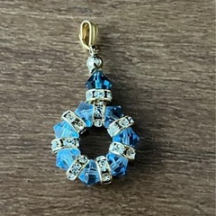 ハンドメイド　ビーズペンダントトップ＆リングの画像