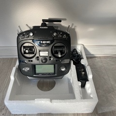 一旦保留中です。
ラジコンヘリ　T-REX470Lの画像