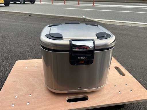 ■②中古品 タイガー電子ジャー JHE-A720 保温米飯容量7.2L 4升 2021年 100V 400Ｘ420Ｘ306ｍｍ 動作問題なし■