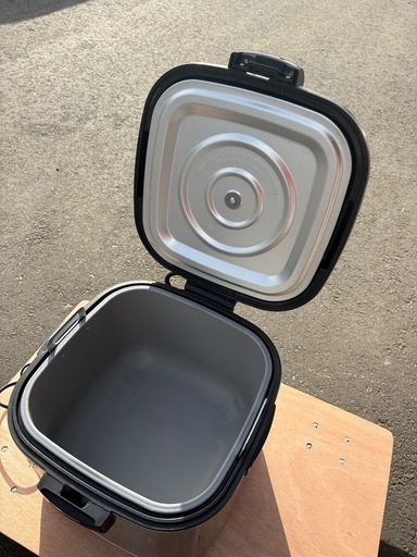 ■①中古品 タイガー電子ジャー JHE-A720 保温米飯容量7.2L 4升 2021年 100V 400Ｘ420Ｘ306ｍｍ 動作問