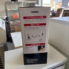 未使用❗️TWINBIRD サイクロンクリーナー 掃除機　2016年製の画像