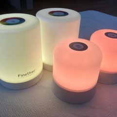 テーブルライト　照明の画像