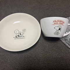 スヌーピーのカップとお皿（新品）の画像