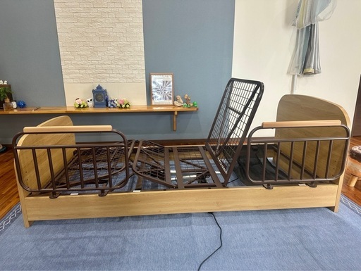 @¥2000値下げ【美品・配送可】電動リクライニングベッド（OKIN製モーター）手すり2組付・動作良好