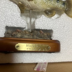 ブラックバスフィギュアの画像