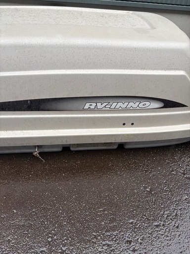ルーフボックス　RV-INNO