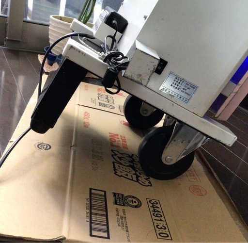 脱臭除菌 【病院・介護施設で活躍】ルネキャット搭載 業務用脱臭除菌機