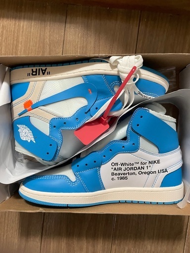 Off-White × Nike Air Jordan 1 High UNC 