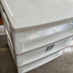 アイリスオーヤマ ワイド チェスト　3段の画像