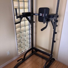 懸垂マシンの画像