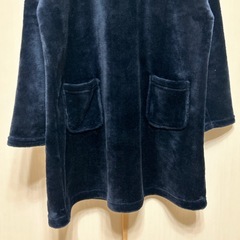 ふわふわ 起毛のトップスの画像