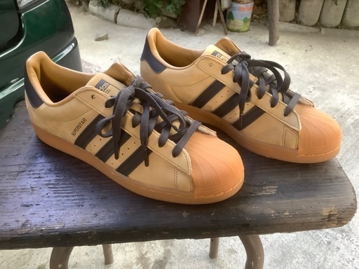 adidas  スーパースター