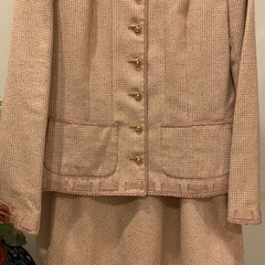 インゲボルグ　スーツの画像