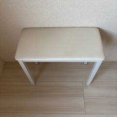 カシオ　ピアノの椅子の画像