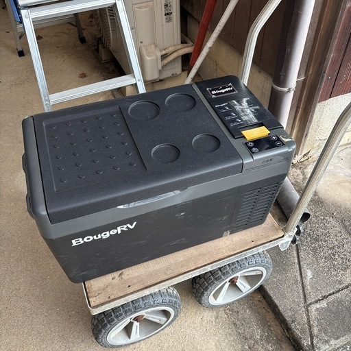 車載冷蔵庫　20L