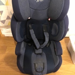 値下げ‼️me!ジュニアシート　2点セットの画像