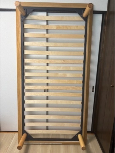 無印良品 木製ベッドフレーム（足付き） トップ 無印良品 ￼セミダブル