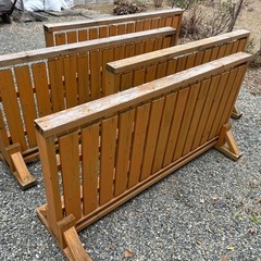 【差し上げます】木製フェンスの画像