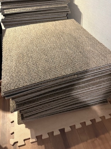 防音カーペットタイル50x50cm 82枚+端材8枚12畳カバー