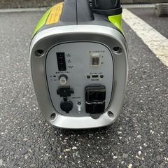 GS950i小型発電機 上のカバー、説明書ありますの画像