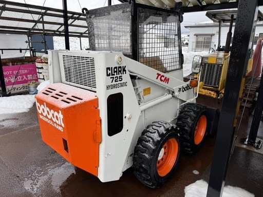 ボブキャット 725 スキッドステアローダー 中古 動作確認済み