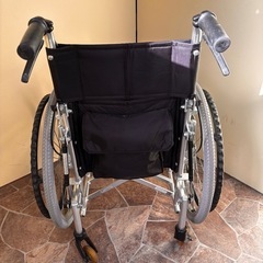 小回りのきく、6輪車椅子‼️  No.40の画像