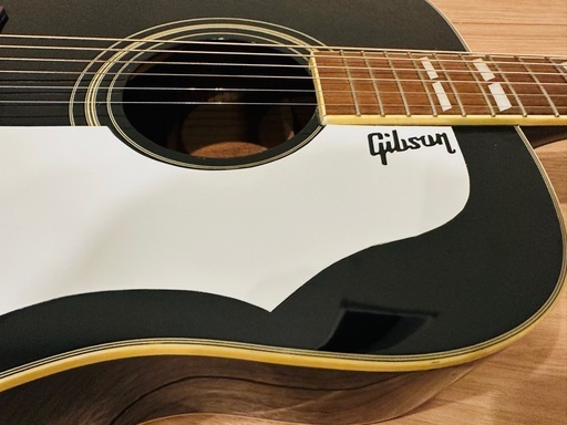 Maison H-22/BK ピックガードgibsonロゴ付き