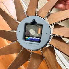 （差し上げます）　可愛い　デザイン壁掛け時計の画像