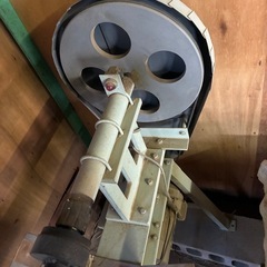 モーター付き自動足踏み縄ない機　の画像