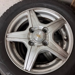 155 65R 13 スタッドレスの画像