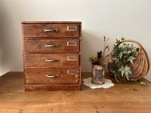 引き出し棚①　（古家具/ビンテージ）６月20日までの出品となります 引き出し棚① （古家具/ビンテージ）6月20日までの出品となります
