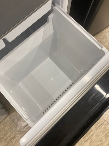 【ジモティー割引で最大15％OFF⭐️】2019年製　AQUA　冷蔵庫 AQR-J13H 　シルバー