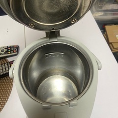 取引㊥電気ポットの画像