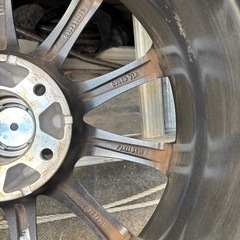 美品　バリ山　17インチ　スタッドレス　ホイールタイヤ　4本の画像