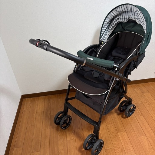 Aprica ラクーナクッションACベビーカー アスレチックグリーン