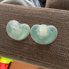 ピジョン　おしゃぶり　S＆Mサイズの画像