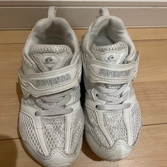 🐎受付中🐎スニーカー17cmの画像