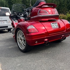 トライク　GL1800 目立ちますの画像