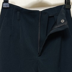 ハイウエストテーパードパンツの画像