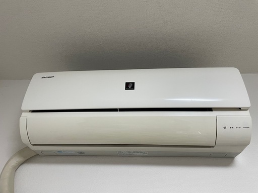 動くエアコン4台