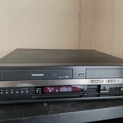 東芝 VHS/HDD/DVD レコーダー   VARDIA   RD-W301の画像