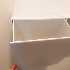 【️取引中】山崎実業 ウォールトイレポット＆収納ケースの画像