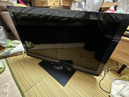 （お話し中）HDD内蔵 32型テレビ