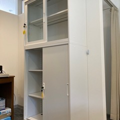 美品！ニトリスチール製キャビネットの画像
