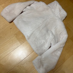 レディース　ファーショート丈コートの画像